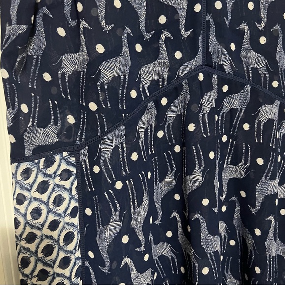 New Directions Weekend Giraffe Beach Cover Up Size L. - Picture 3 of 6